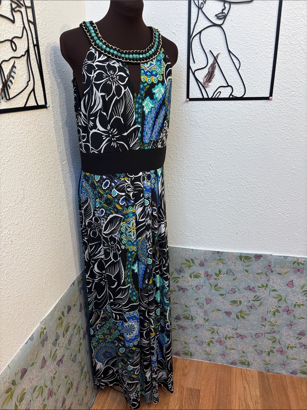 RN Studio By Ronnie Nicole embellished beaded black and teal floral maxi Size 14 - Picture 7 of 17